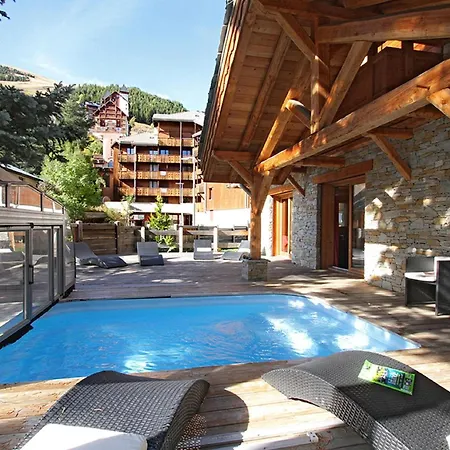 In With Private Pool Chalet