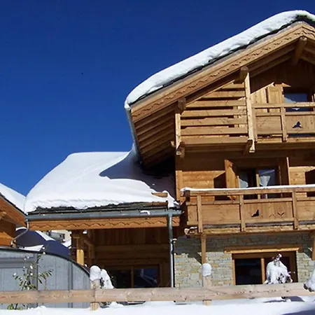 In With Private Pool Chalet